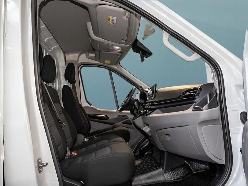 Second-hand Maxus V90 148 CP (108 kW) 2025 Alb Van