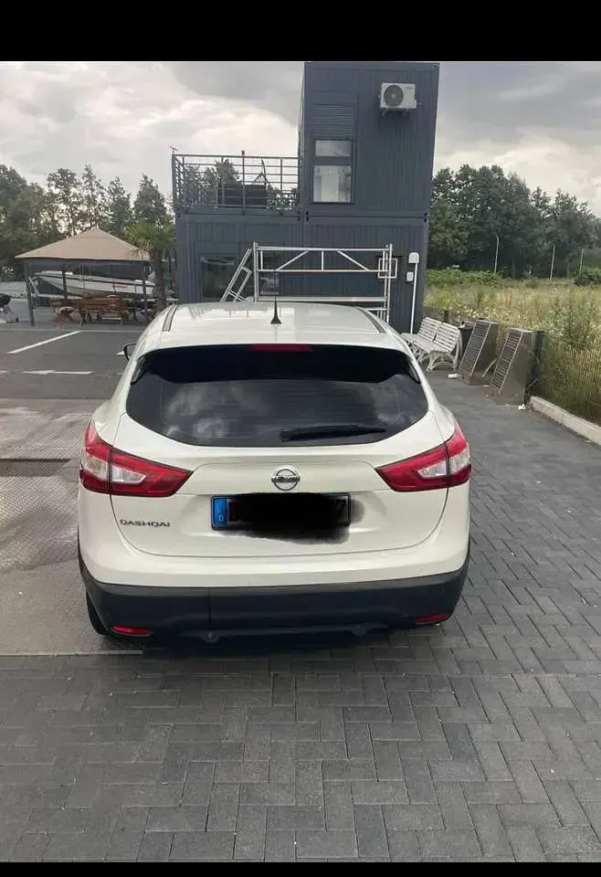 Gebraucht Nissan Qashqai I-Way 131 PS (96 kW) 2016 SUV