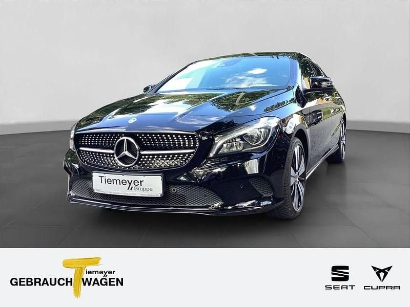 Schwarz Gebraucht 2019 Mercedes CLA180 Shooting Brake Business Kombi | 16.280 € (Superpreis) - Bild 1/4
