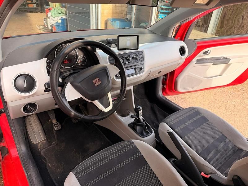 Second-hand Seat Mii 60 CP (44 kW) 2012 Roșu Hatchback