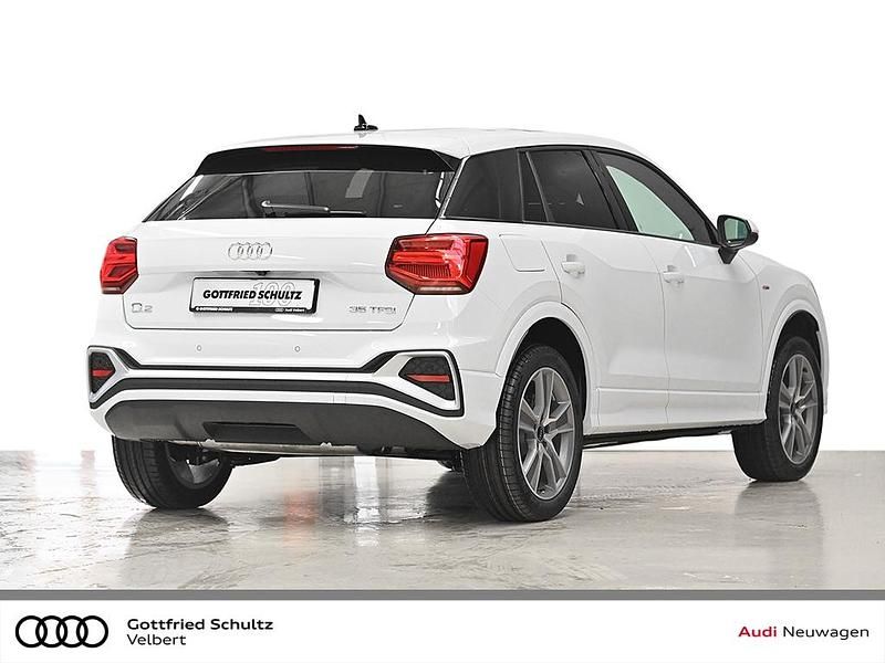 Neu Audi Q2 S-Line 150 PS (110 kW) 2026 Weiss SUV