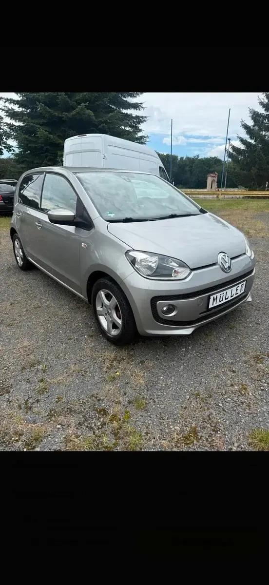 Gebraucht VW up! high up! 68 PS (50 kW) 2013 Grau Kleinwagen