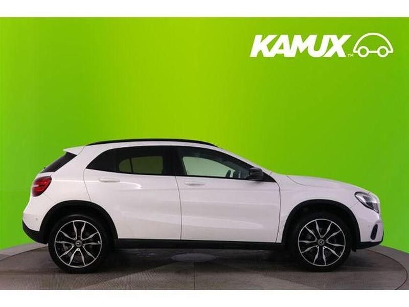 Gebraucht Mercedes GLA220 184 PS (135 kW) 2019 Polarweiss SUV
