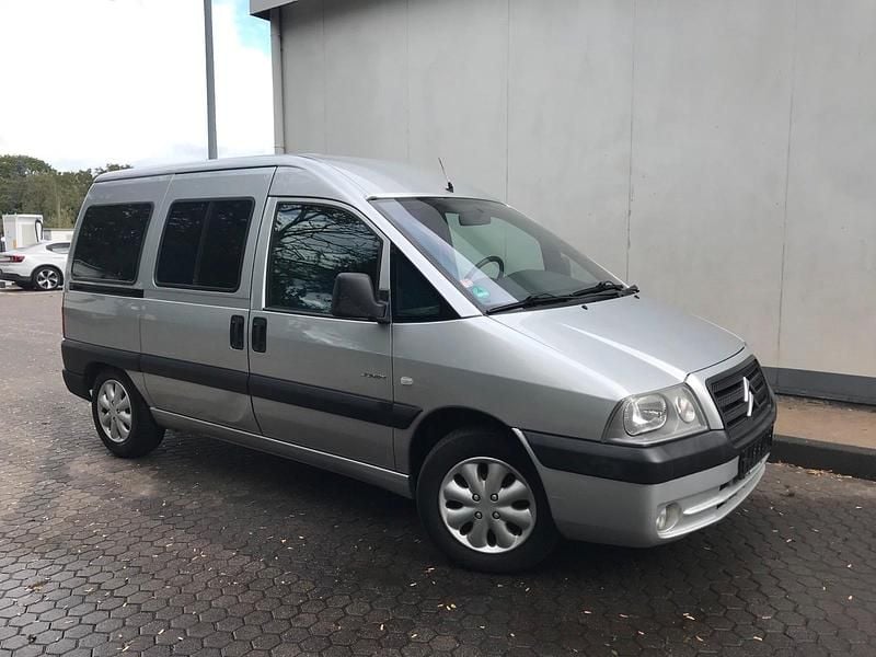 Gebraucht Citroën Jumpy 109 PS (80 kW) 2006 Silber Van / Kleinbus