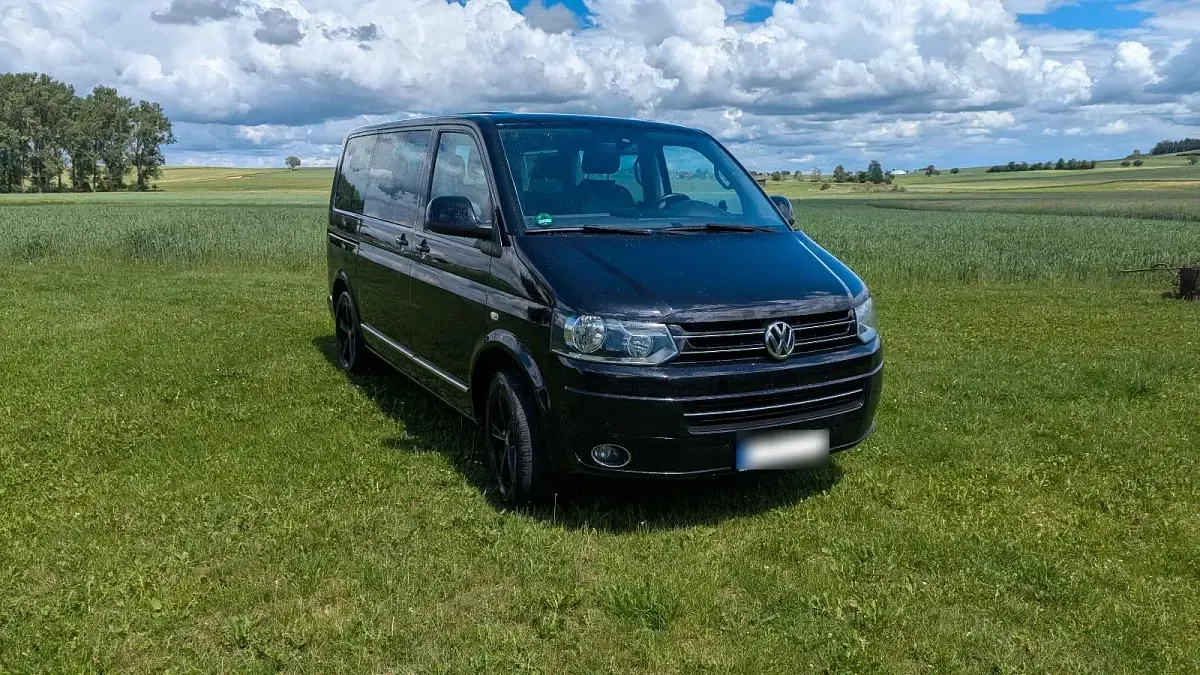 Gebraucht VW Multivan Highline 180 PS (132 kW) 2015 Schwarz Van / Kleinbus