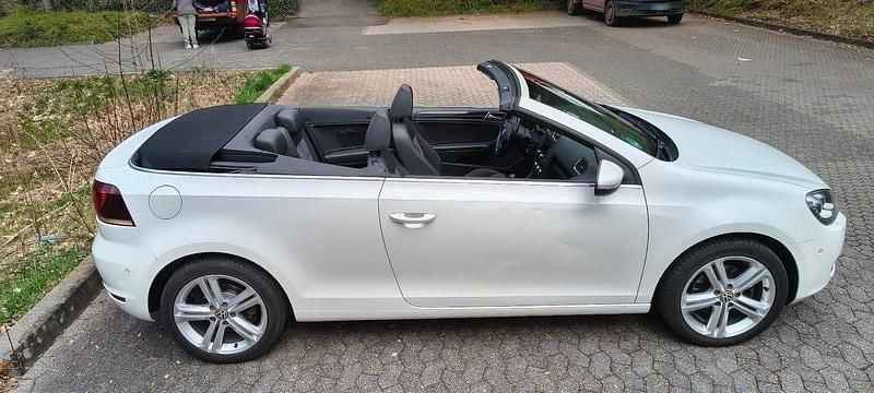 Gebraucht VW Golf Cabriolet 122 PS (89 kW) 2014 Andere farben Cabrio