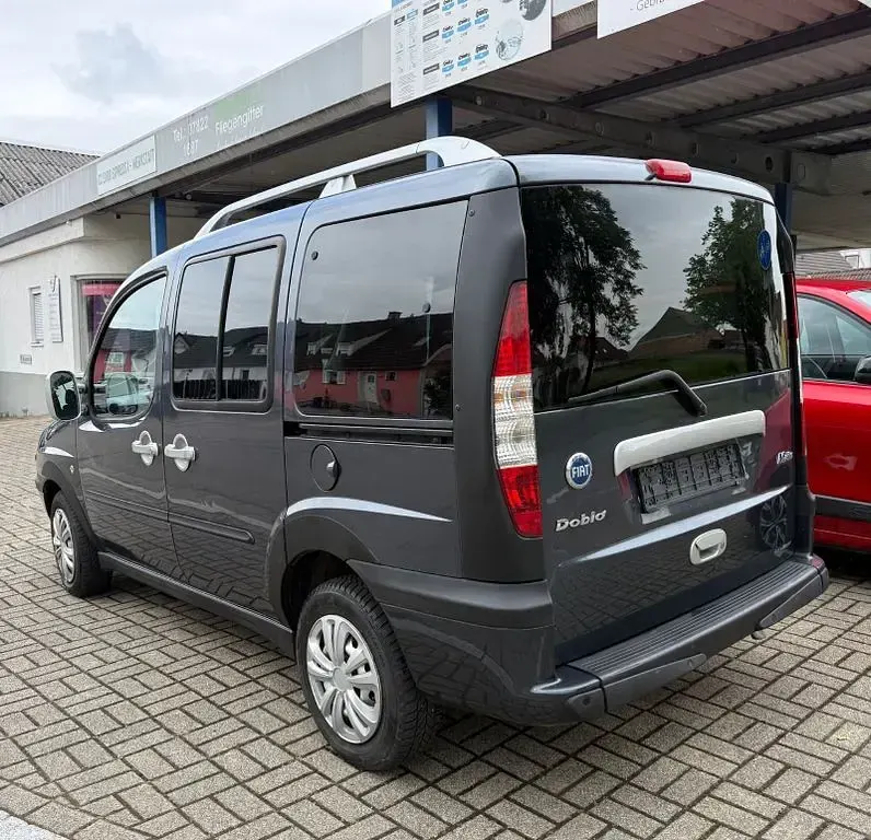 Gebraucht Fiat Doblò 103 PS (75 kW) 2005 Grau Van / Kleinbus
