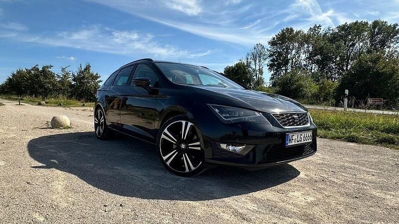 Schwarz Gebraucht 2014 Seat Leon ST FR Kombi | 7.800 € (Guter Preis) - Bild 1/4