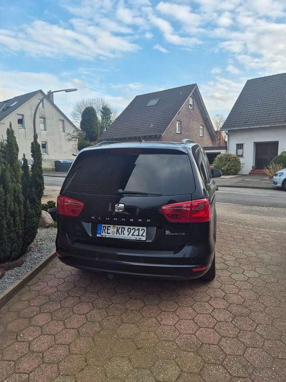 Gebraucht Seat Alhambra Style 140 PS (102 kW) 2011 Schwarz Van / Kleinbus