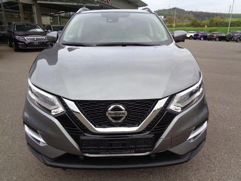 Gebraucht Nissan Qashqai 116 PS (85 kW) 2019 Grau SUV