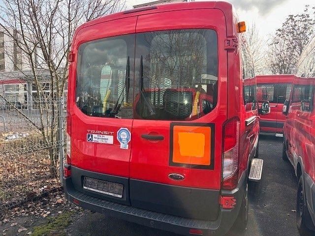 Gebraucht Ford Transit Trend 105 PS (77 kW) 2018 Rot Kombi