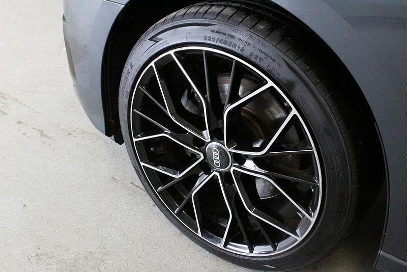 Gebraucht Audi A3 Business 110 PS (80 kW) 2021 Grau Limousine