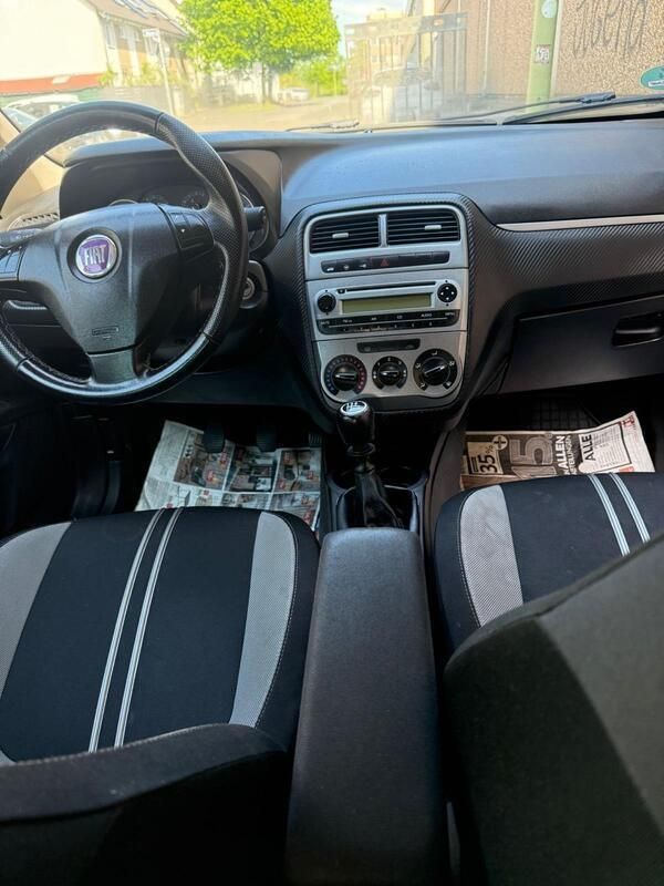 Blau Gebraucht 2009 Fiat Punto Kleinwagen | 1.600 € - Bild 1/4