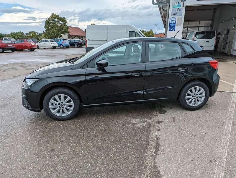 Gebraucht Seat Ibiza Style 80 PS (58 kW) 2024 Mitternachtsschwarz Kleinwagen