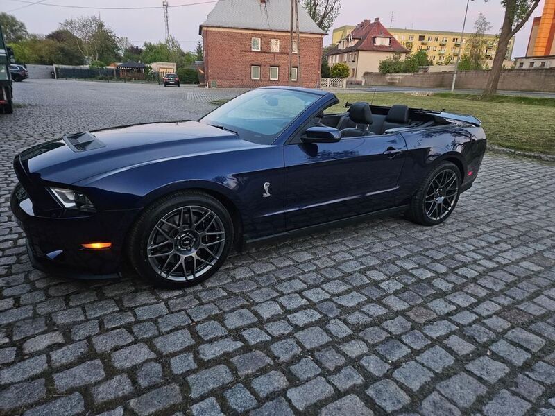 Blau Gebraucht 2011 Ford Mustang GT Cabrio | 42.500 € - Bild 1/4