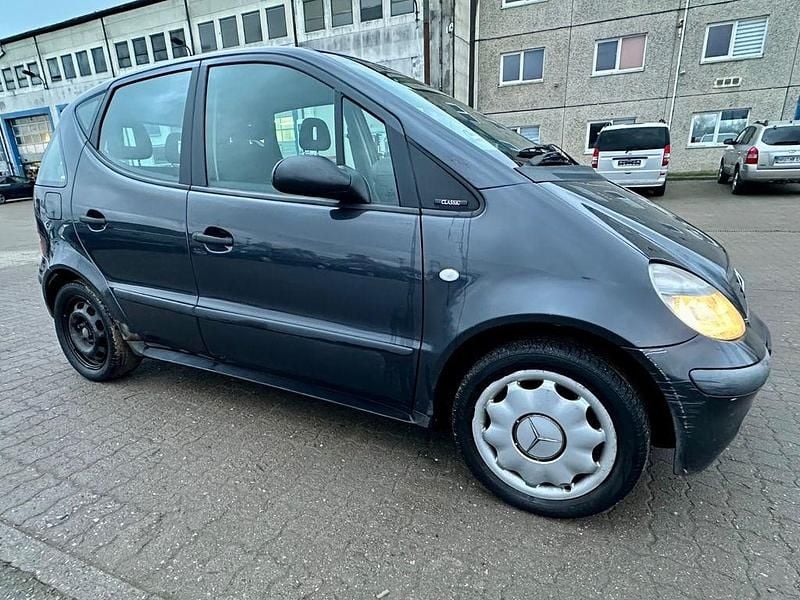 Gebraucht Mercedes A140 Classic 82 PS (60 kW) 2002 Schwarz Van / Kleinbus