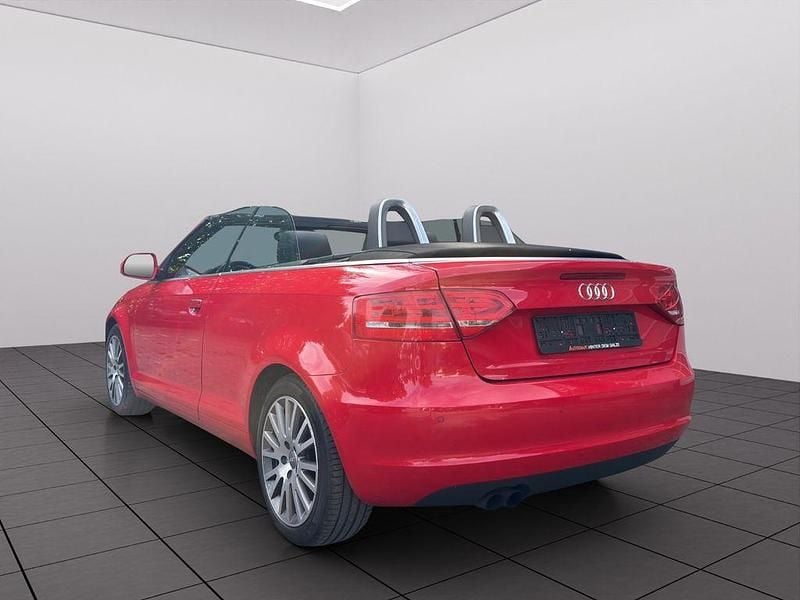 Gebraucht Audi A3 Cabriolet Ambition 160 PS (117 kW) 2009 Rot Cabrio