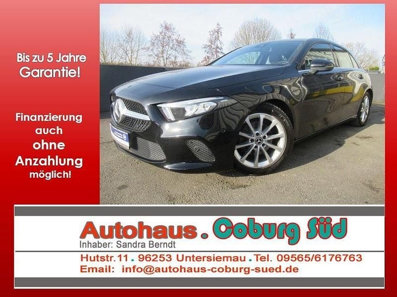 Gebraucht Mercedes A160 109 PS (80 kW) 2022 Schwarz Limousine