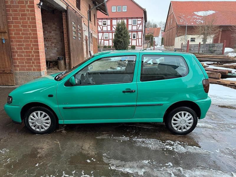 Gebraucht VW Polo 50 PS (36 kW) 1999 Grün Kleinwagen