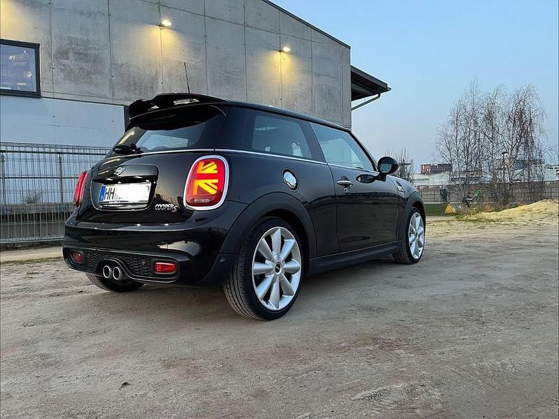 Usata Mini Cooper S 192 CV (141 kW) 2019 Nero Utilitaria
