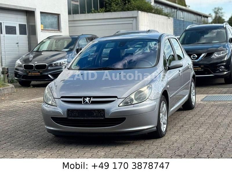 Grau Gebraucht 2004 Peugeot 307 Sport Limousine | 1.999 € (Fairer Preis) - Bild 1/4