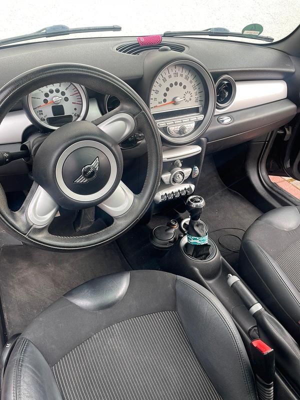 Gebraucht Mini Cooper 120 PS (88 kW) 2007 Schwarz Kleinwagen