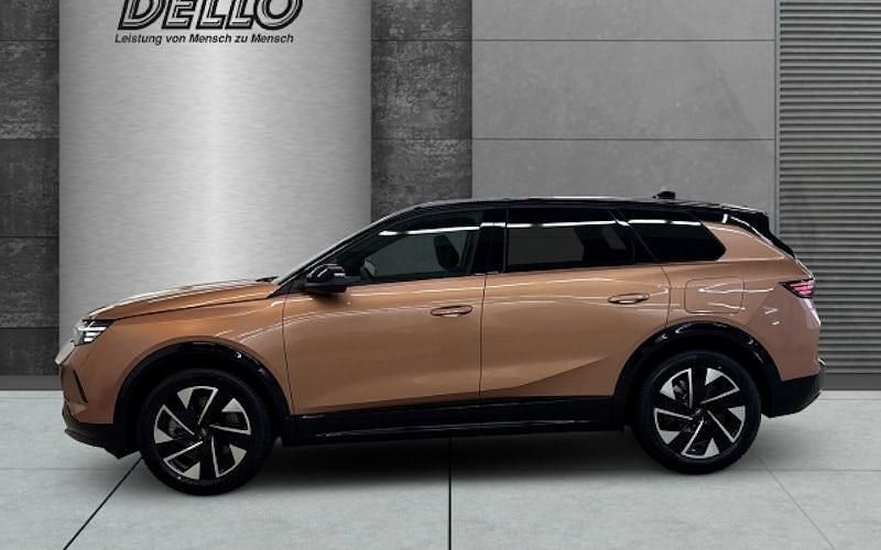 Neu Opel Grandland X 195 PS (143 kW) 2026 Braun SUV