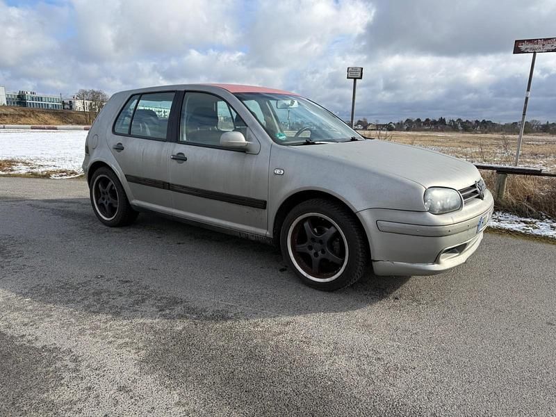 Gebraucht VW Golf IV 74 PS (54 kW) 2004 Grau Kleinwagen