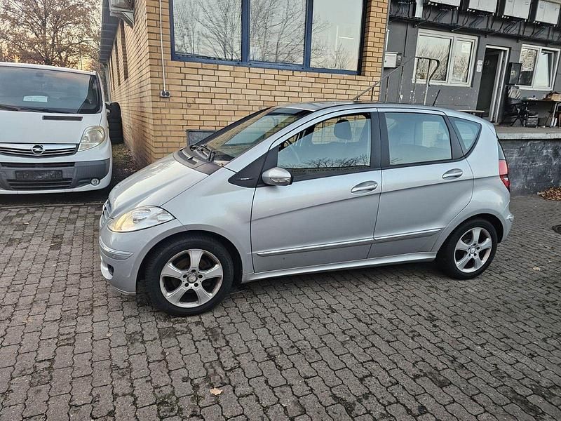Silber Gebraucht 2008 Mercedes A170 Kleinwagen | 3.499 € (Superpreis) - Bild 1/4