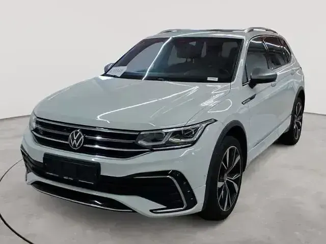 Gebraucht VW Tiguan Allspace R-line 200 PS (147 kW) 2023 Weiß SUV
