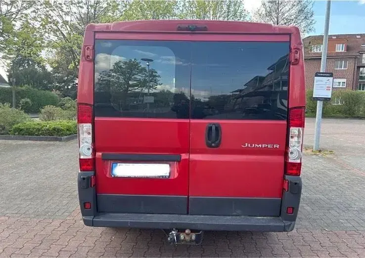 Używany Citroën Jumper 110 KM (80 kW) 2013 Czerwony Minivan