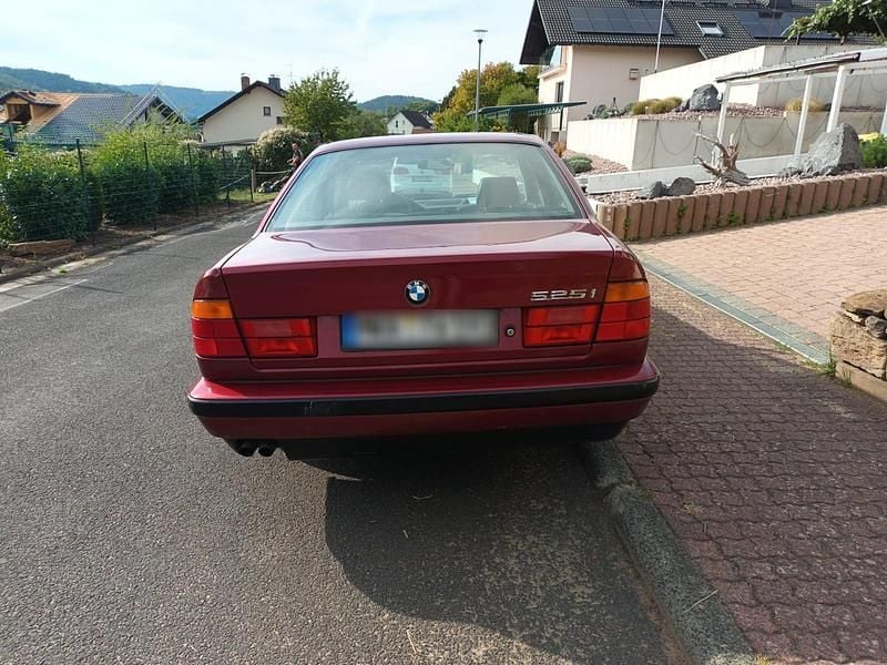 Gebraucht BMW 525 192 PS (141 kW) 1993 Limousine