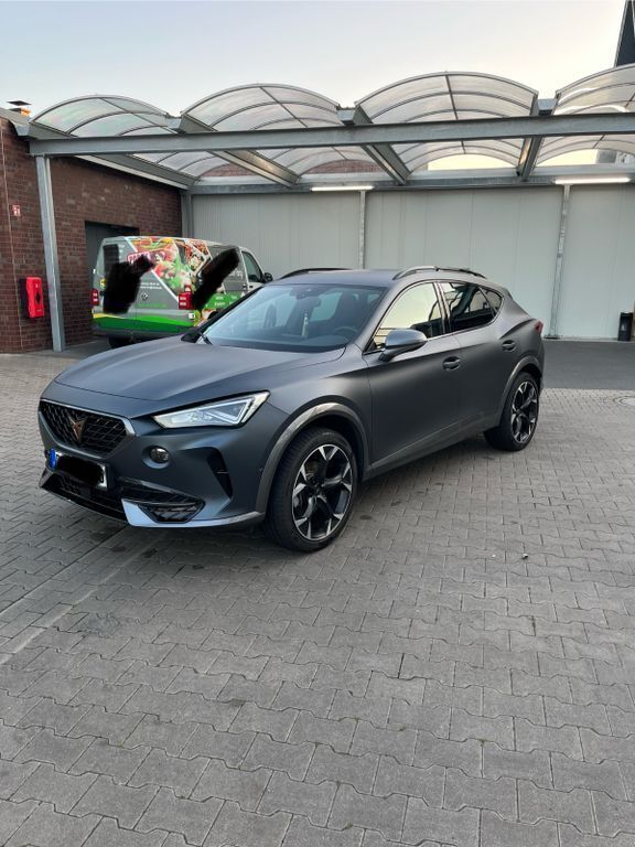 Grau Gebraucht 2023 Cupra Formentor SUV | 27.600 € (Superpreis) - Bild 1/4