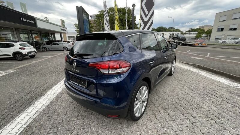 Gebraucht Renault Scénic IV LIMITED Deluxe 140 PS (102 kW) 2019 Blau Van / Kleinbus