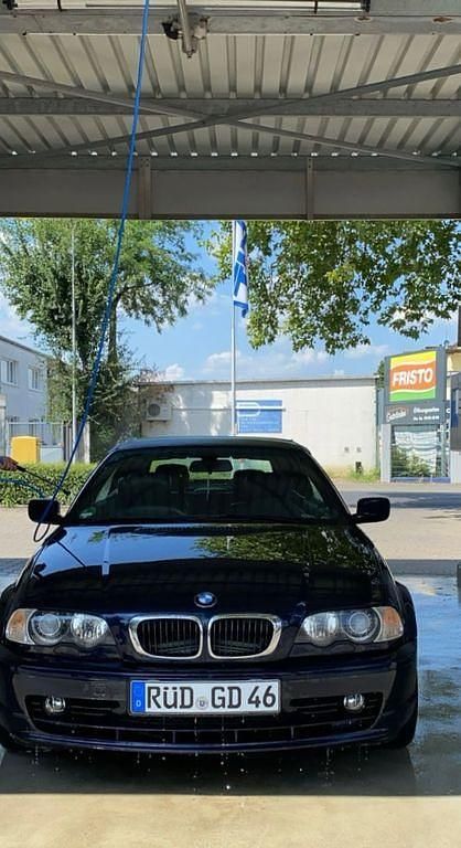 Blau Gebraucht 2002 BMW 318 Cabriolet Cabrio | 3.900 € (Guter Preis) - Bild 1/4