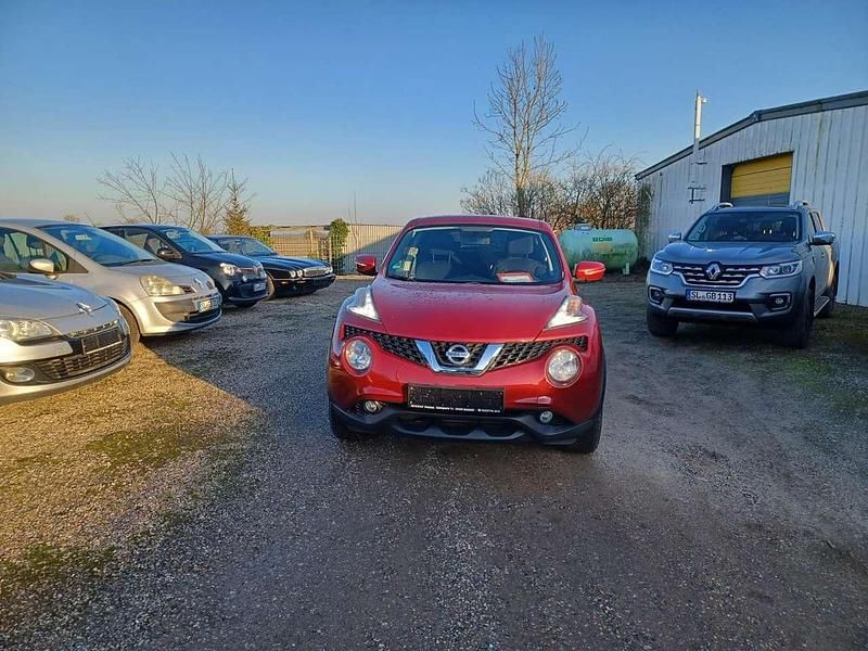 Gebraucht Nissan Juke Acenta 116 PS (85 kW) 2015 Force red metallic SUV