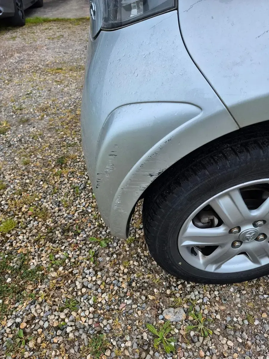 Gebraucht Toyota iQ 68 PS (50 kW) 2009 Silber Kleinwagen