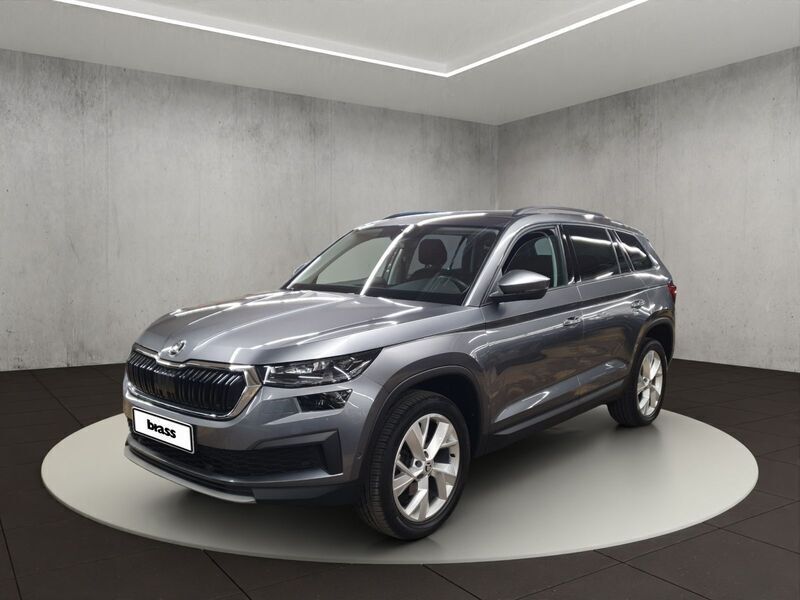 Graphitegrau metallic Gebraucht 2022 Skoda Kodiaq Ambition SUV | 29.950 € (Fairer Preis) - Bild 1/4