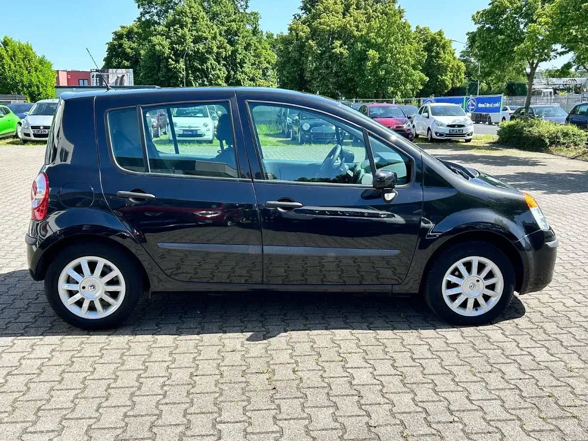 Gebraucht Renault Modus 111 PS (81 kW) 2007 Schwarz Van / Kleinbus