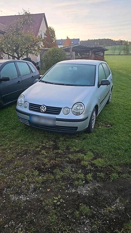 Silber Gebraucht 2006 VW Polo Kleinwagen | 400 € (Superpreis) - Bild 1/4