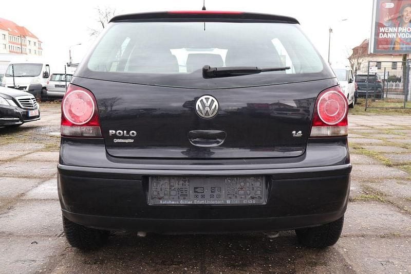 Gebraucht VW Polo Comfortline 80 PS (58 kW) 2009 Schwarz Kleinwagen