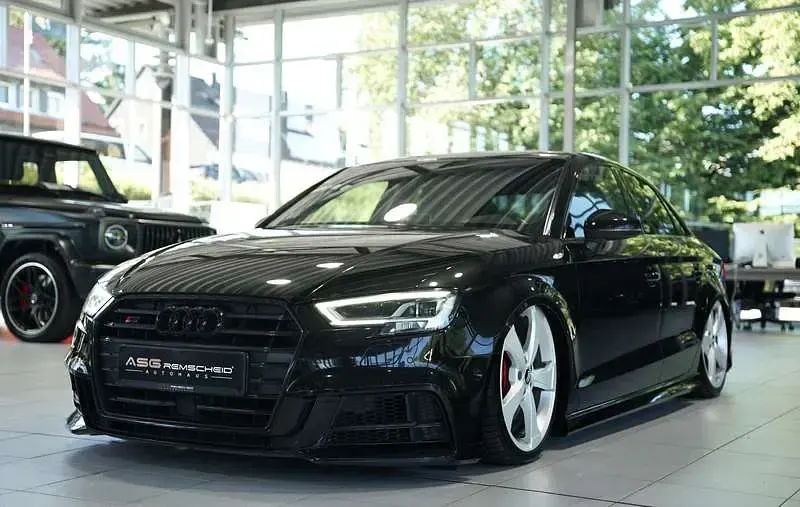 Gebraucht Audi S3 Sport 311 PS (228 kW) 2018 Schwarz Limousine