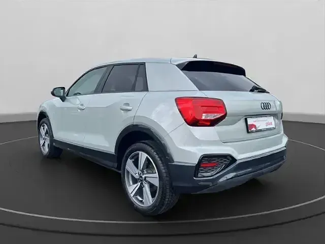 Gebraucht Audi Q2 Advanced 150 PS (110 kW) 2025 Silber SUV