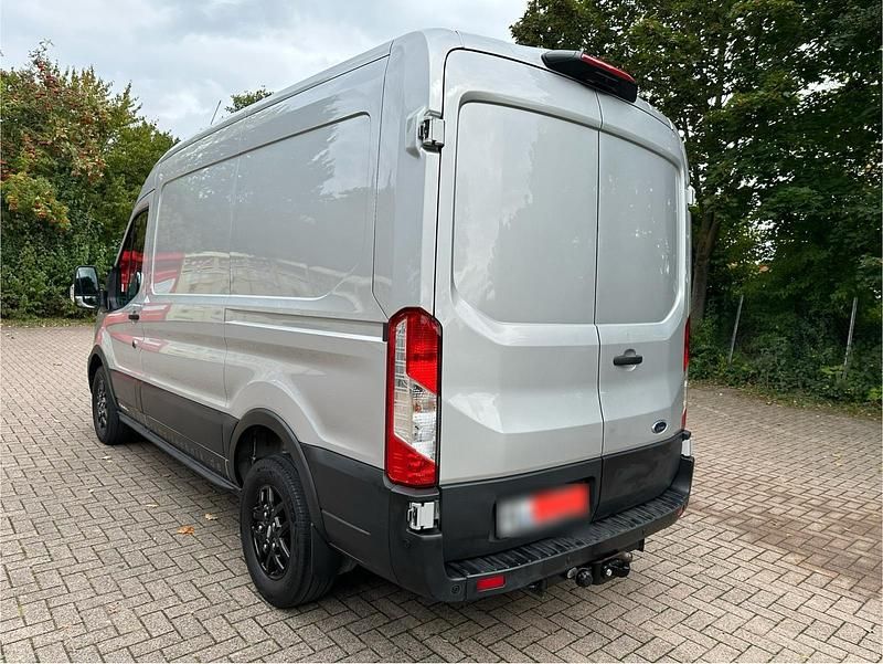 Gebraucht Ford Transit Custom 185 PS (136 kW) 2021 Grau Van / Kleinbus