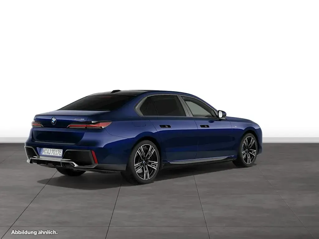 Gebraucht BMW i7 334 kW (455 PS) 2025 Blau Limousine