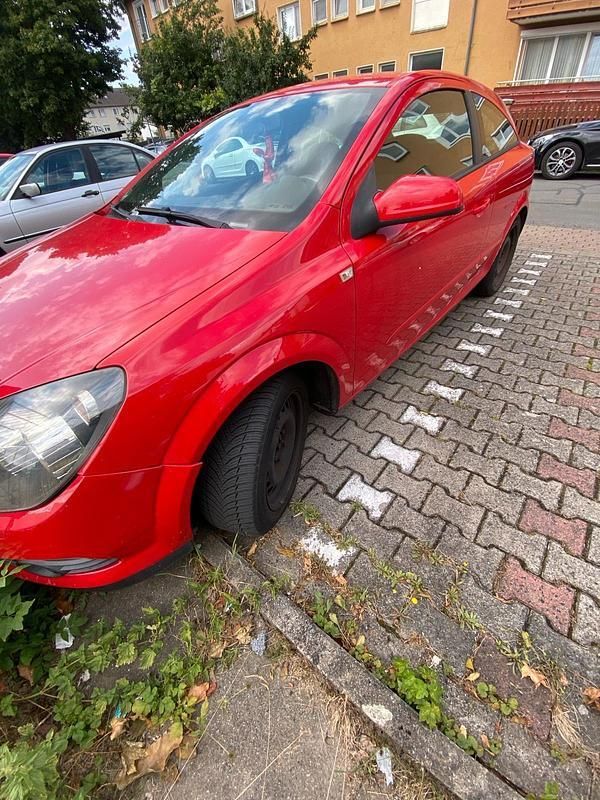 Rot Gebraucht 2008 Opel Astra Kleinwagen | 790 € (Superpreis) - Bild 1/3