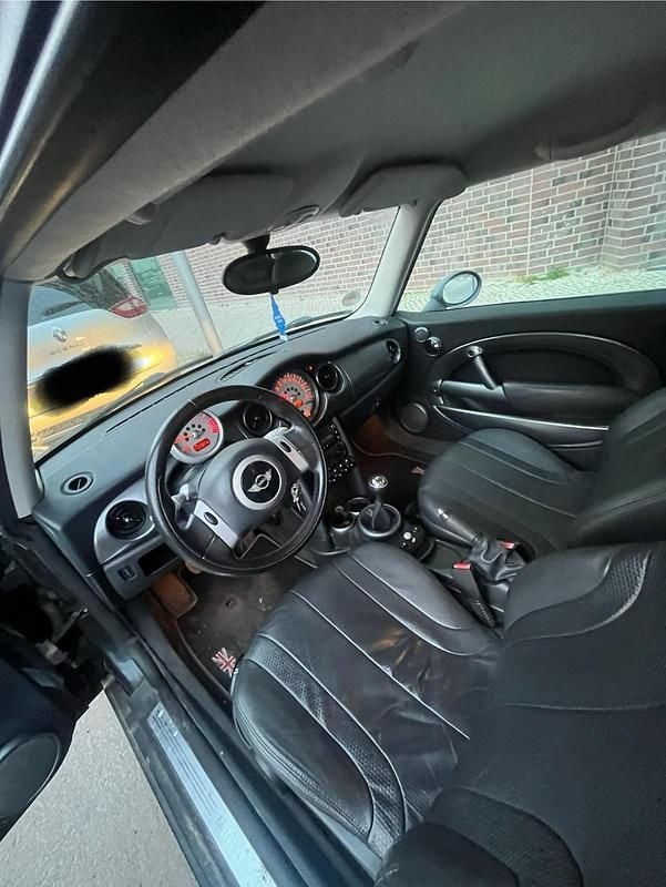 Gebraucht Mini ONE 90 PS (66 kW) 2006 Blau Kleinwagen