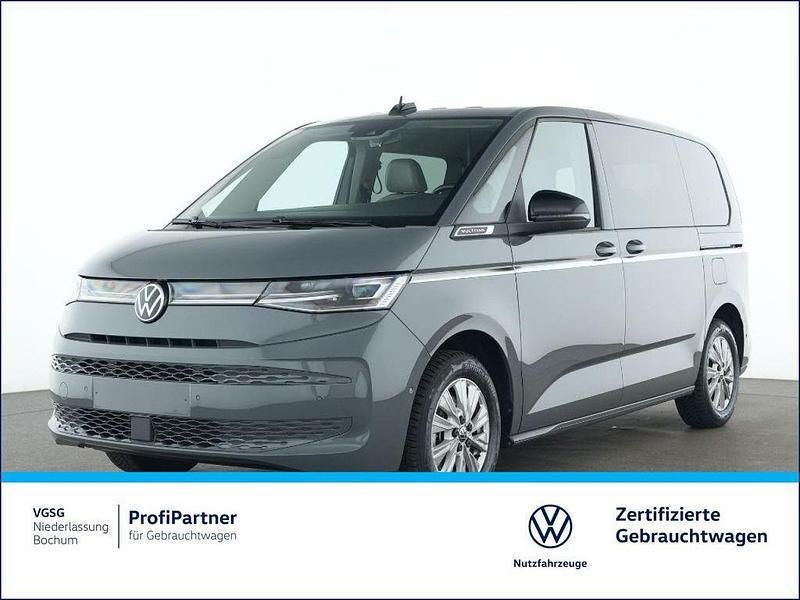 Grau Gebraucht 2023 VW Multivan Van / Kleinbus | 52.990 € (Fairer Preis) - Bild 1/4
