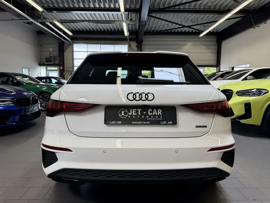 Gebraucht Audi A3 S-Line 190 PS (139 kW) 2023 Weiß Limousine