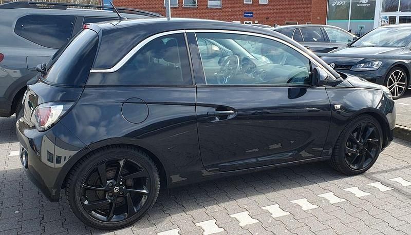 Gebraucht Opel Adam Slam 101 PS (74 kW) 2014 Schwarz Kleinwagen